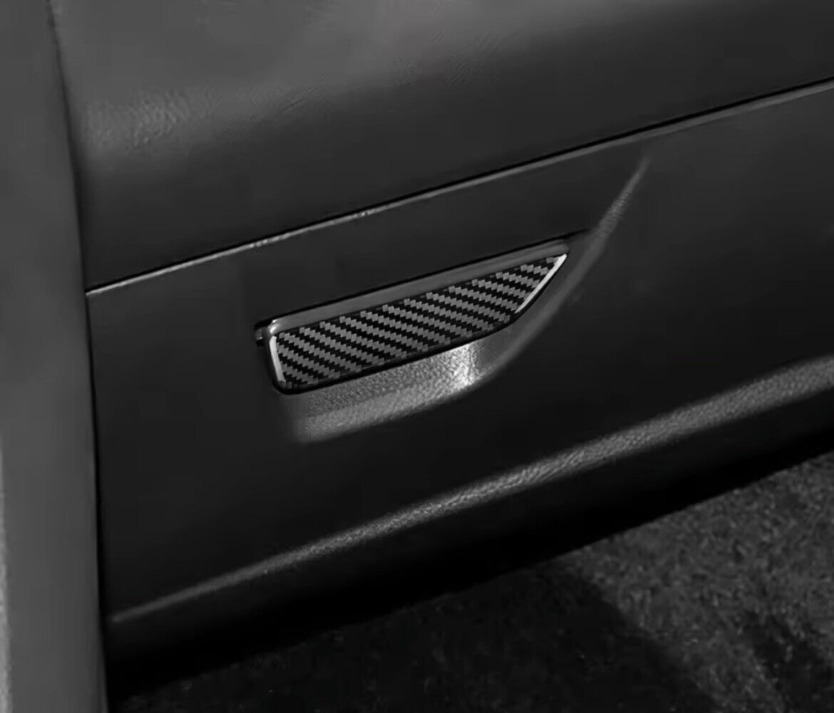 Ford Focus MK3.5 2015-2018 Carbon Fibre Interior Glovebox Handle Cover Trim