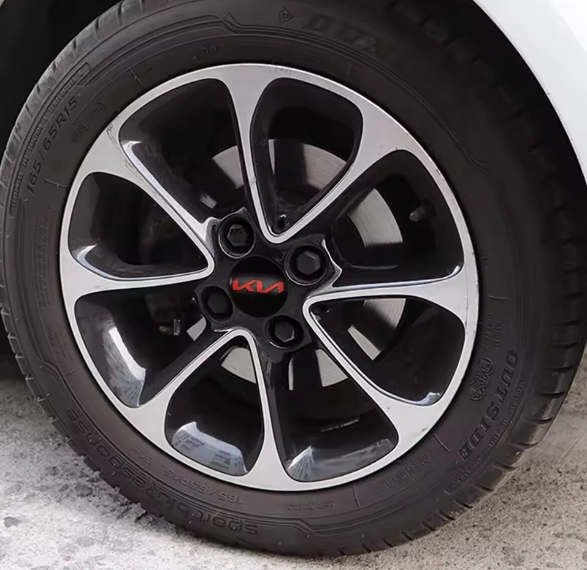 Kia 56mm Wheel Centre Cap Overlays Black Red For Kia Rio Sportage Ceed Soul
