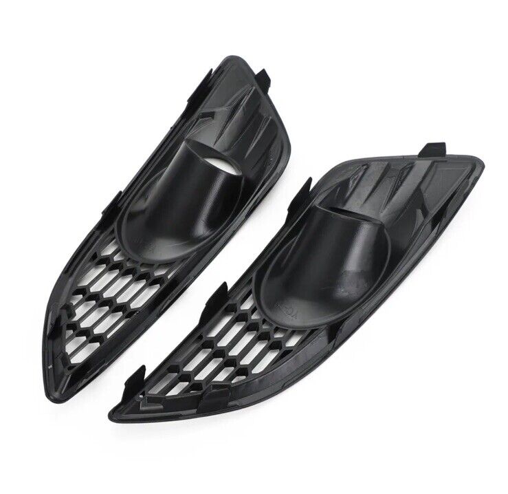 Gloss Black Front Fog Light Surrounds For Ford Fiesta MK7.5 2013-2017 2pcs