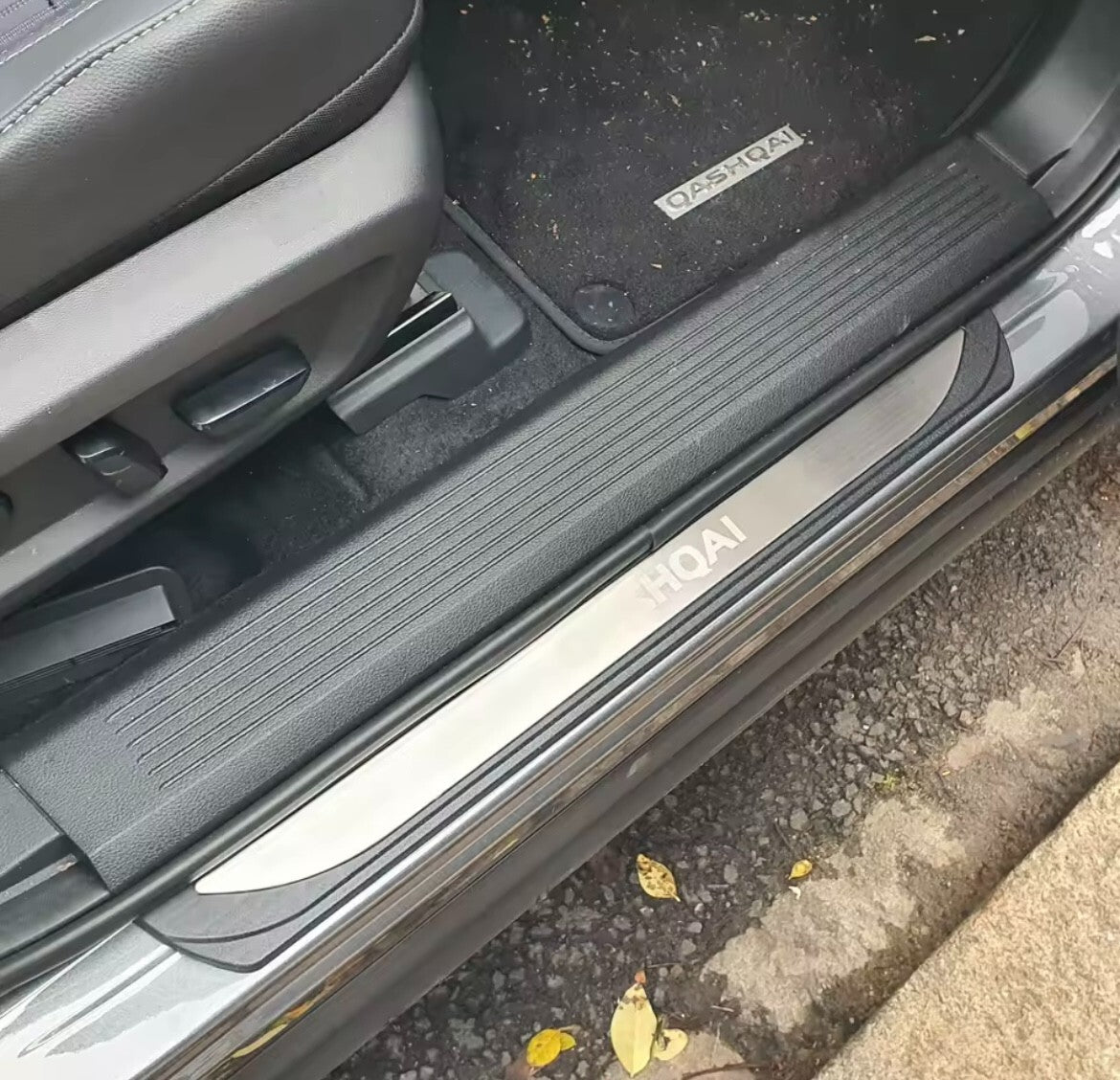 Nissan Qashqai J12 2021-2024 Stainless Steel Door Sill Protector Scuff Plates