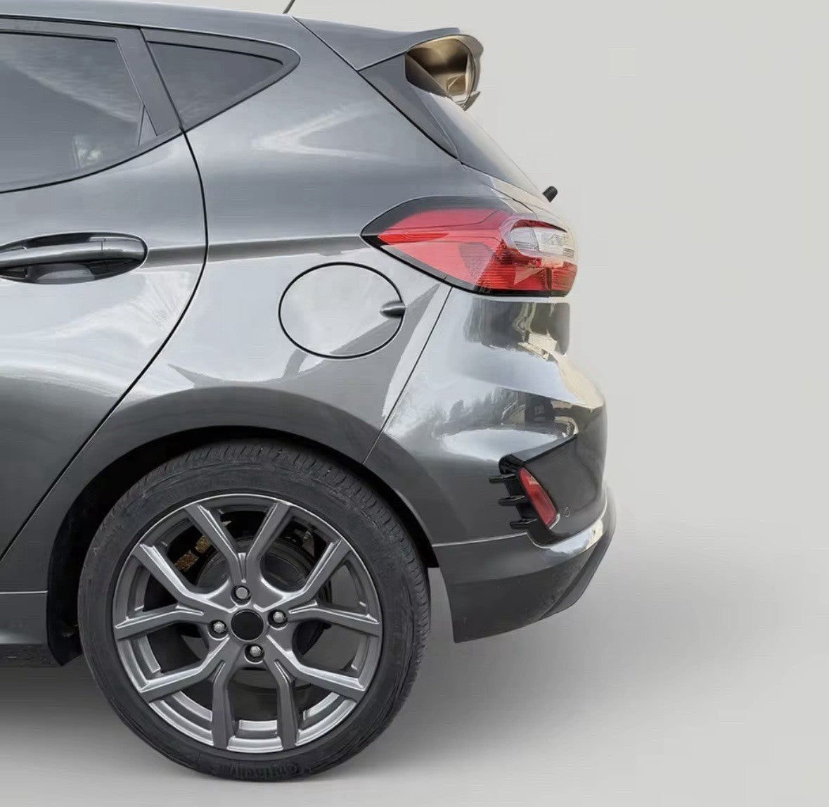 Ford Fiesta MK8 MK8.5 Gloss Black Rear Bumper Canards Reflector Surrounds 2pcs