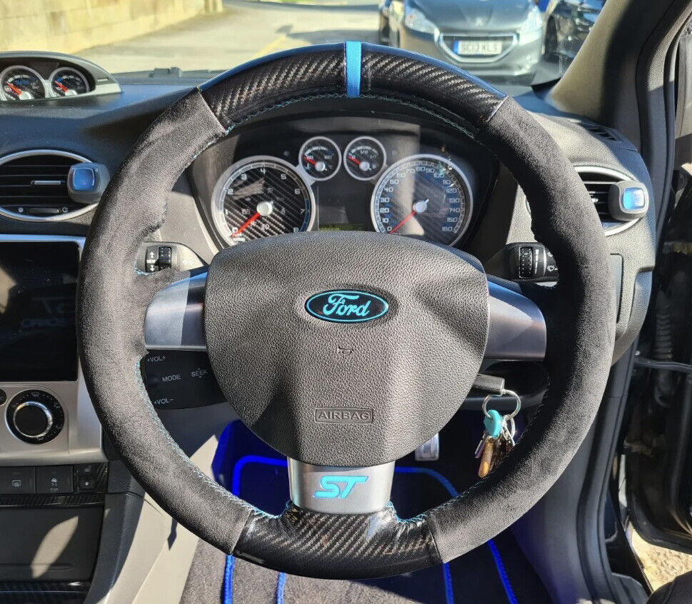 Ford Focus ST Suede & Carbon Fibre Steering Wheel Cover Focus ST Mk2 2005-2011