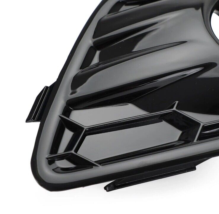 Gloss Black Front Fog Light Surrounds For Ford Fiesta MK7.5 2013-2017 2pcs