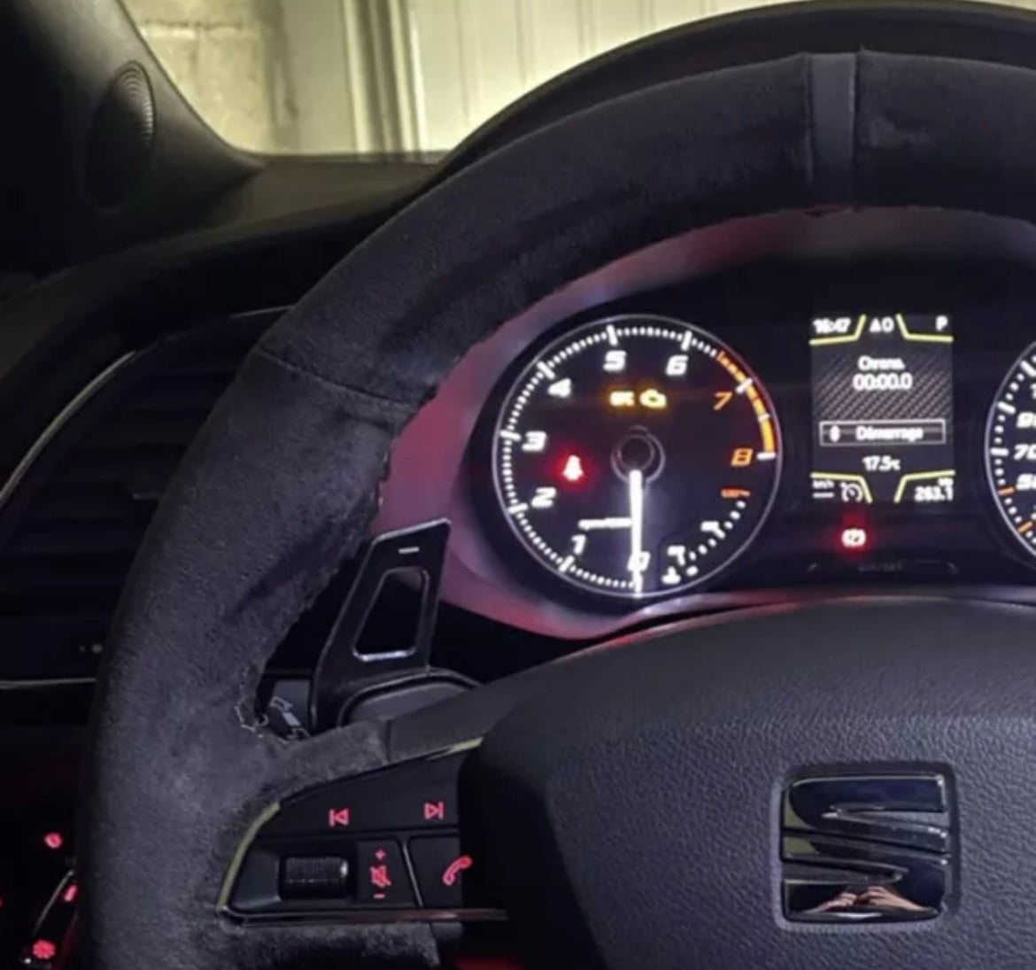 Seat Leon FR Cupra R Ibiza Ateca FR Suede Steering Wheel Cover Self Stitch - Choose Your Colour