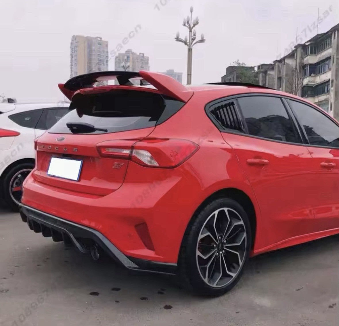 Ford Focus ST MK4 2018-2022 Gloss Black Full Rear Bumper Diffuser 3pcs Body Kit