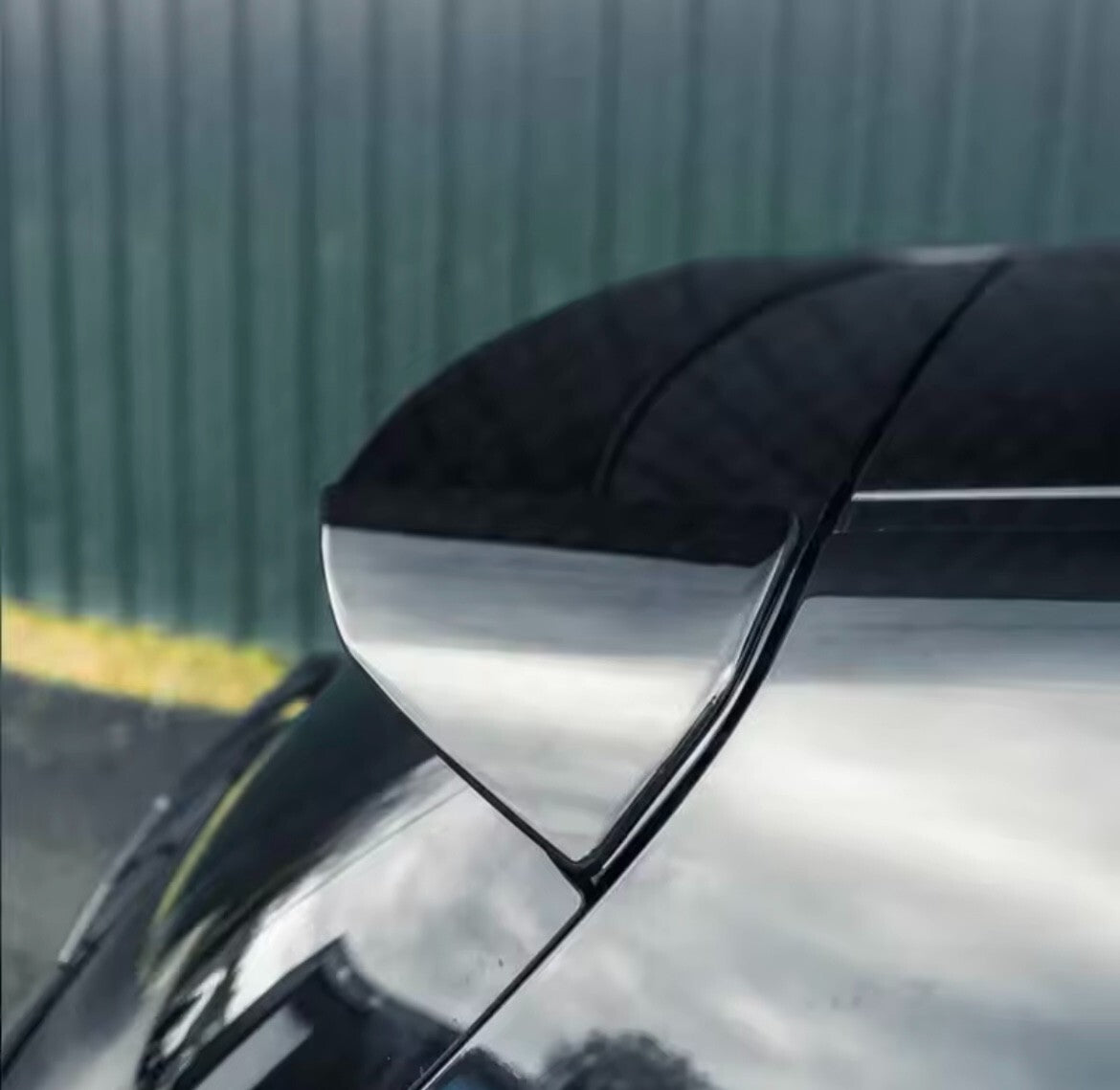BMW 1 Series F20 F21 2011-2019 M135i M140i Gloss Black Spoiler Extension