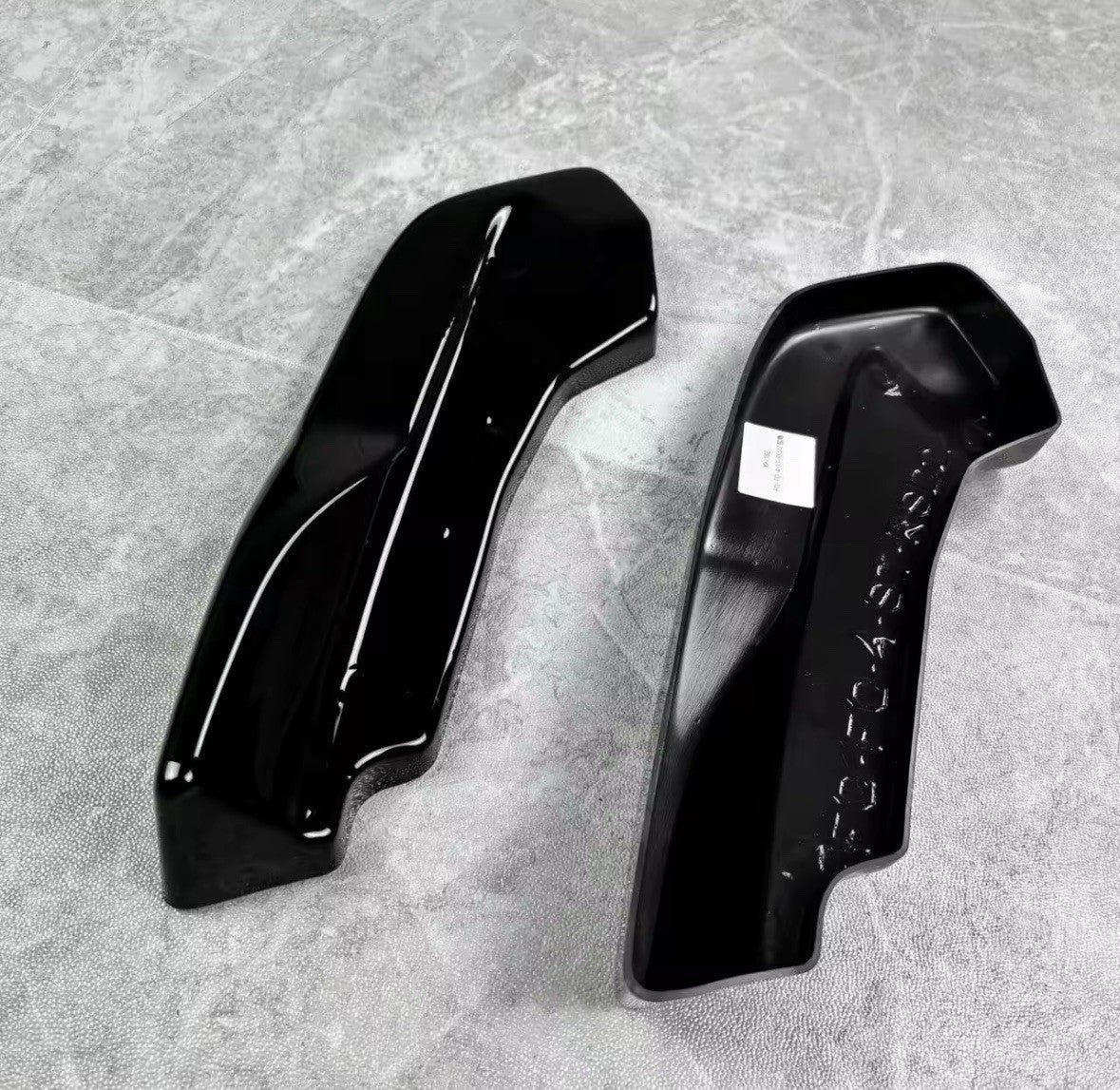 Ford Focus ST MK4 2019-2022 Gloss Black Rear Spats Bumper Corner Splitters