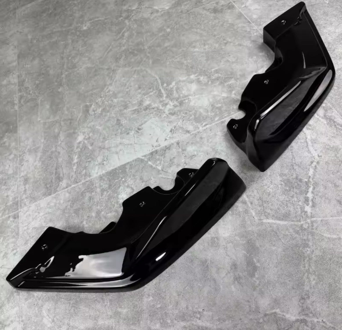 BMW 1 Series F40 M-Pack M135i Gloss Black Rear Spats Corner Splitters Aero Style
