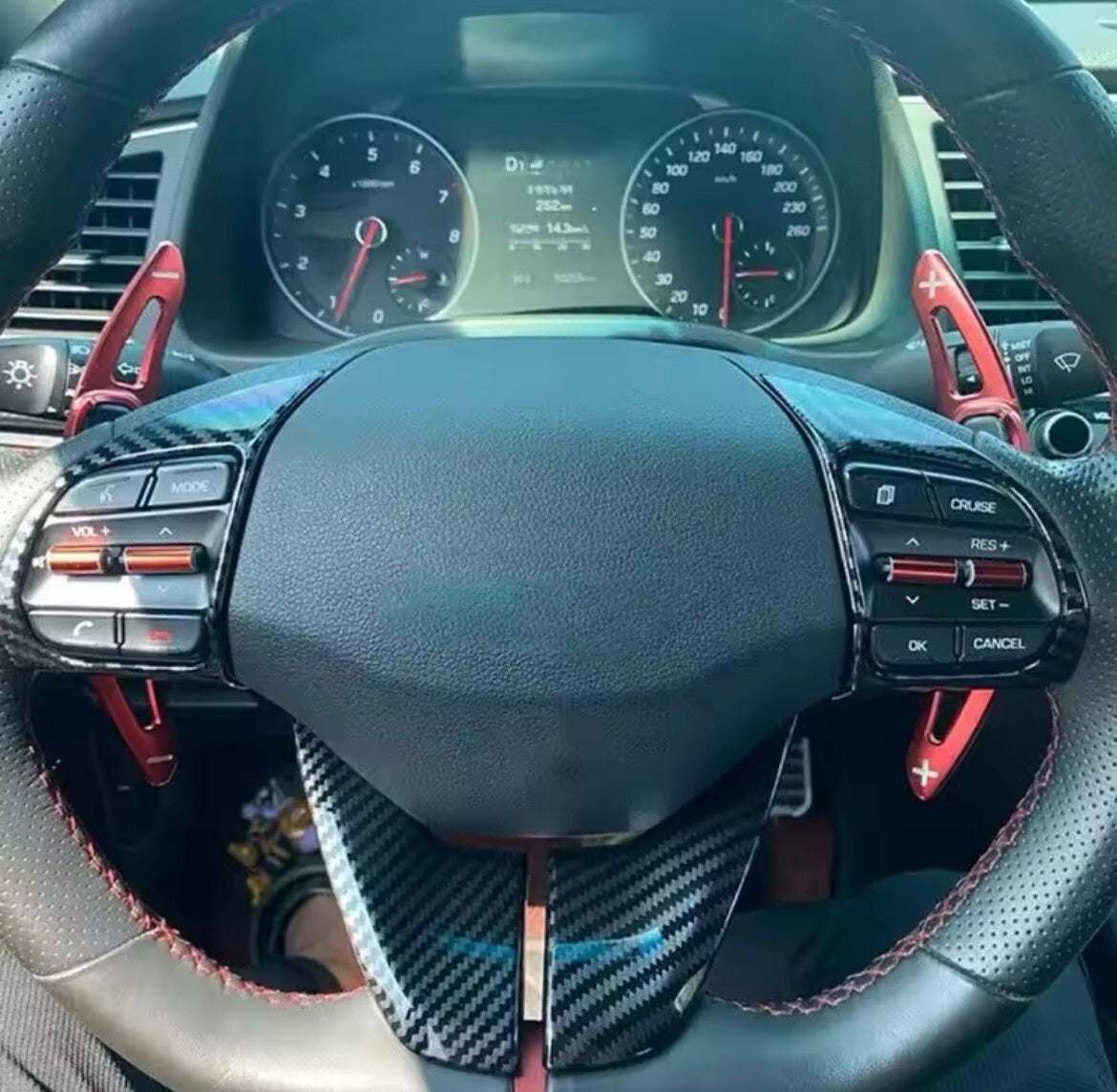 Carbon Fibre Effect Steering Wheel Trim Cover For Hyundai Veloster Elantra Ioniq