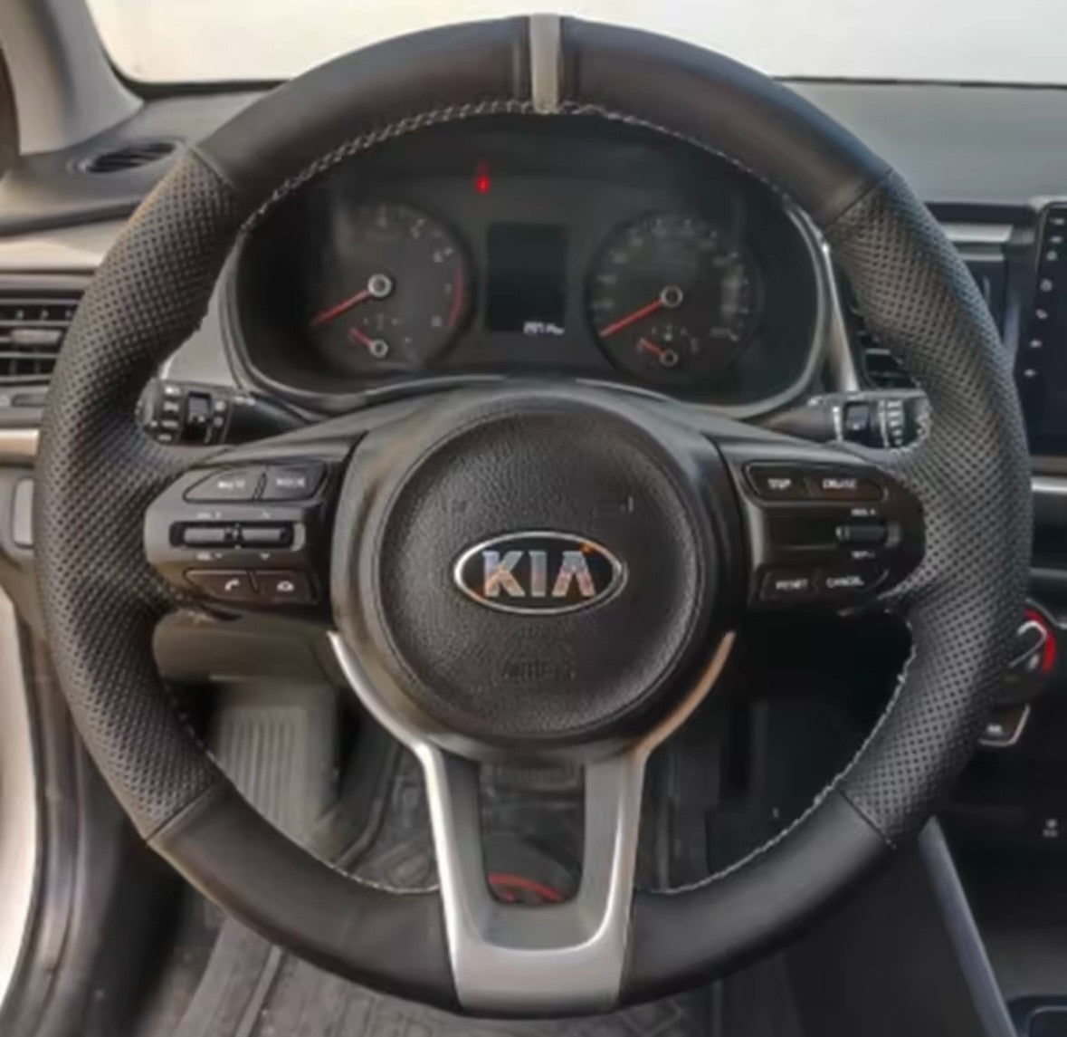 Kia Rio K2 Picanto Morning 2017-2019 PU Leather Steering Wheel Cover Self Stitch