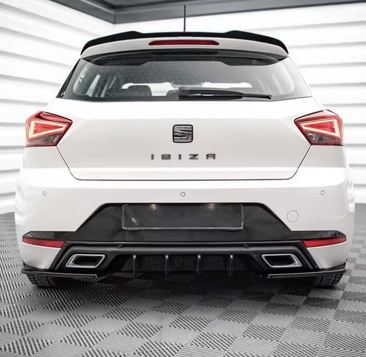 Seat Ibiza MK5 2017-2021 Rear Bumper Diffuser & Rear Spats Kit Gloss Black 3pcs