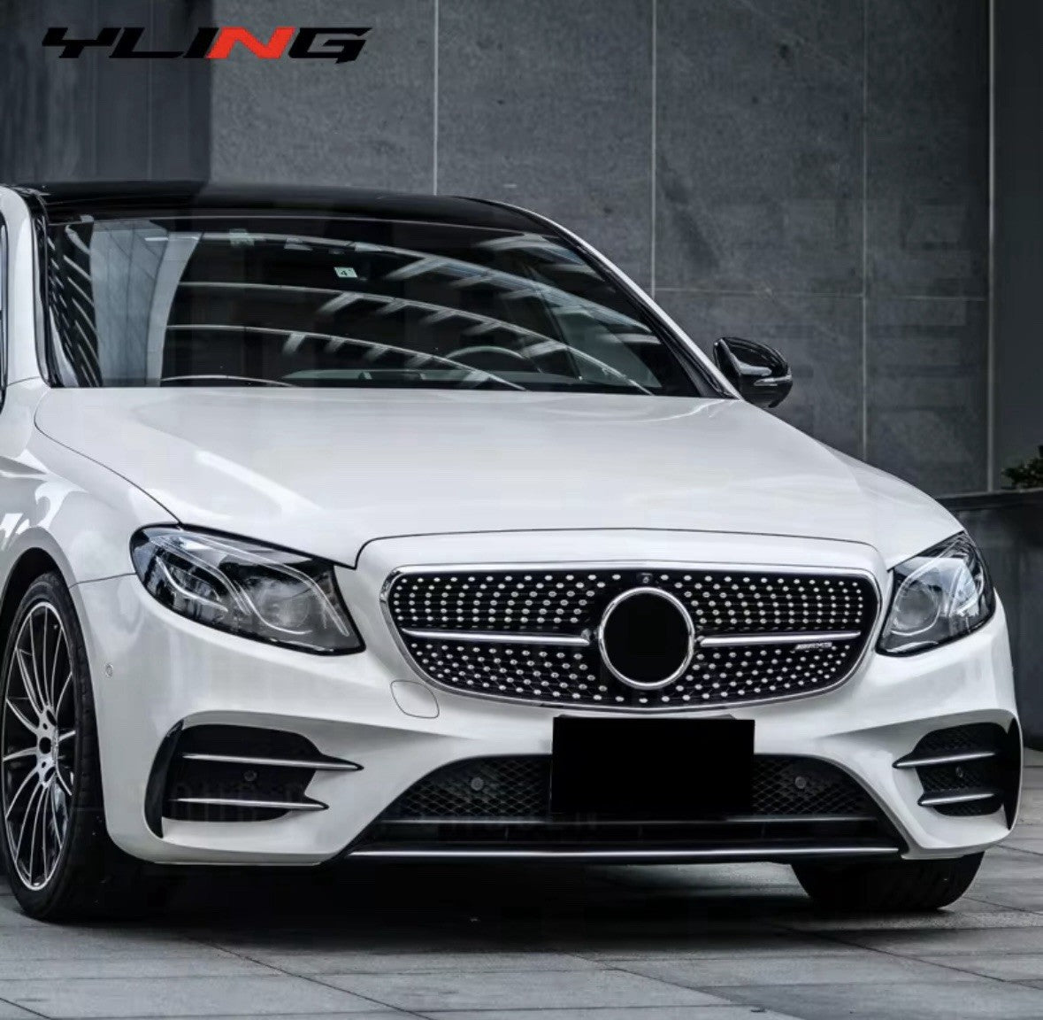 Mercedes E Class W213 2016-19 Gloss Black Front Bumper Side Grille Vent Canards