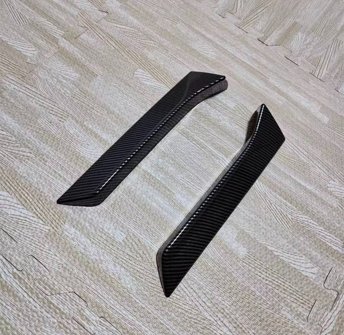 Seat Leon 5F FR MK3 MK3.5 Rear Window Side Canard Spoiler Strips Carbon Fibre