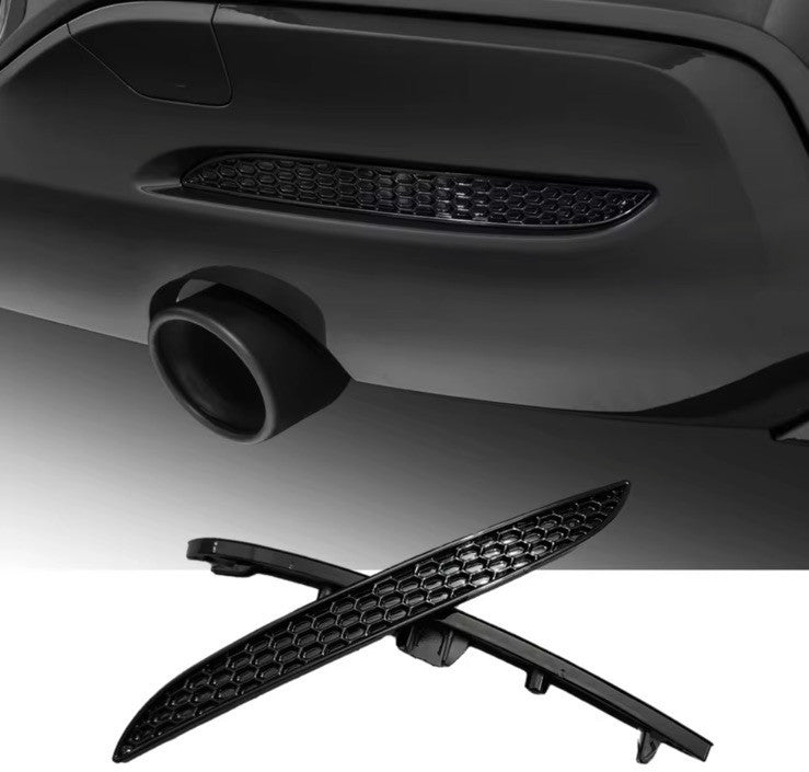 BMW 1 Series F20 F21 LCI M Sport Gloss Black Honeycomb Rear Reflector Inserts